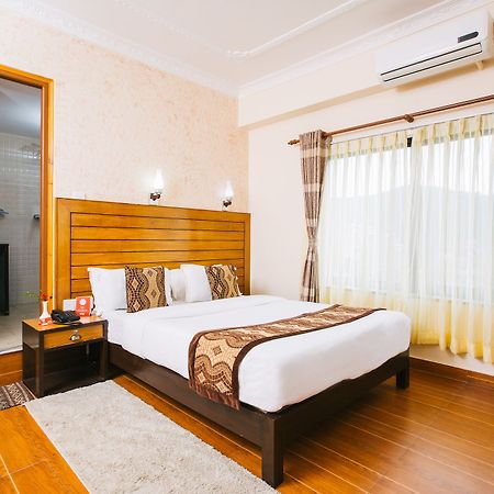 Hotel Romantica Pokhara Exteriör bild