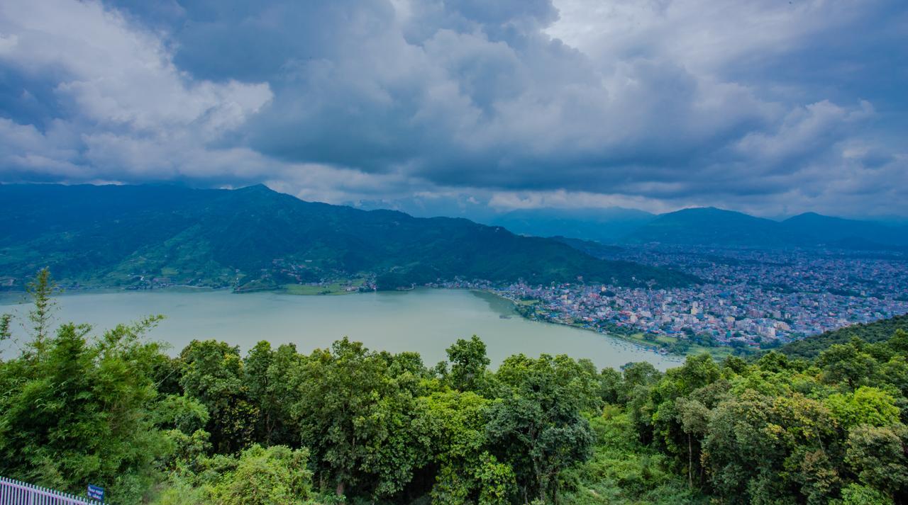 Hotel Romantica Pokhara Exteriör bild