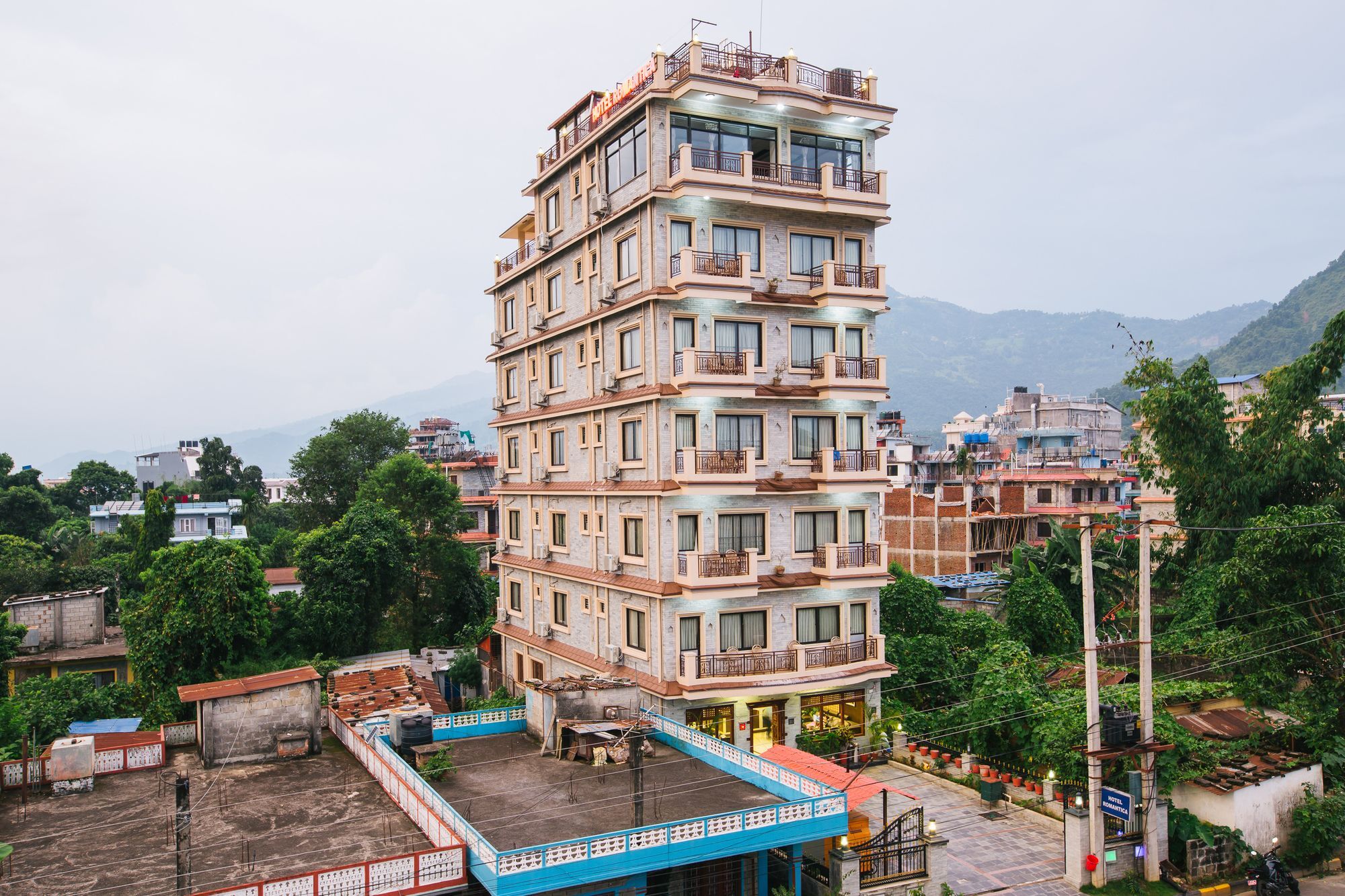 Hotel Romantica Pokhara Exteriör bild